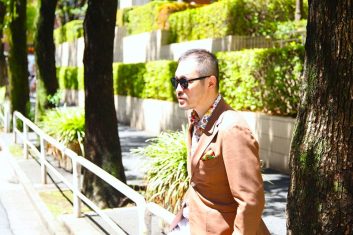 オーダージャケットとオーダーパンツで楽しむ 夏のビジネススタイル